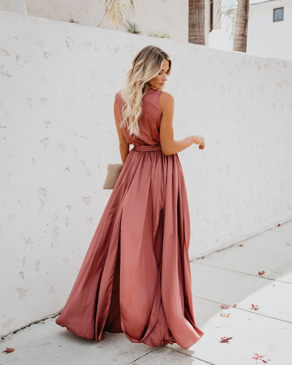 Maria - Vestido escote V ligero